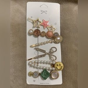 set of 6 pcs Hair Accessories Pearl Clips. Accessories Rhinestones Hair clips.